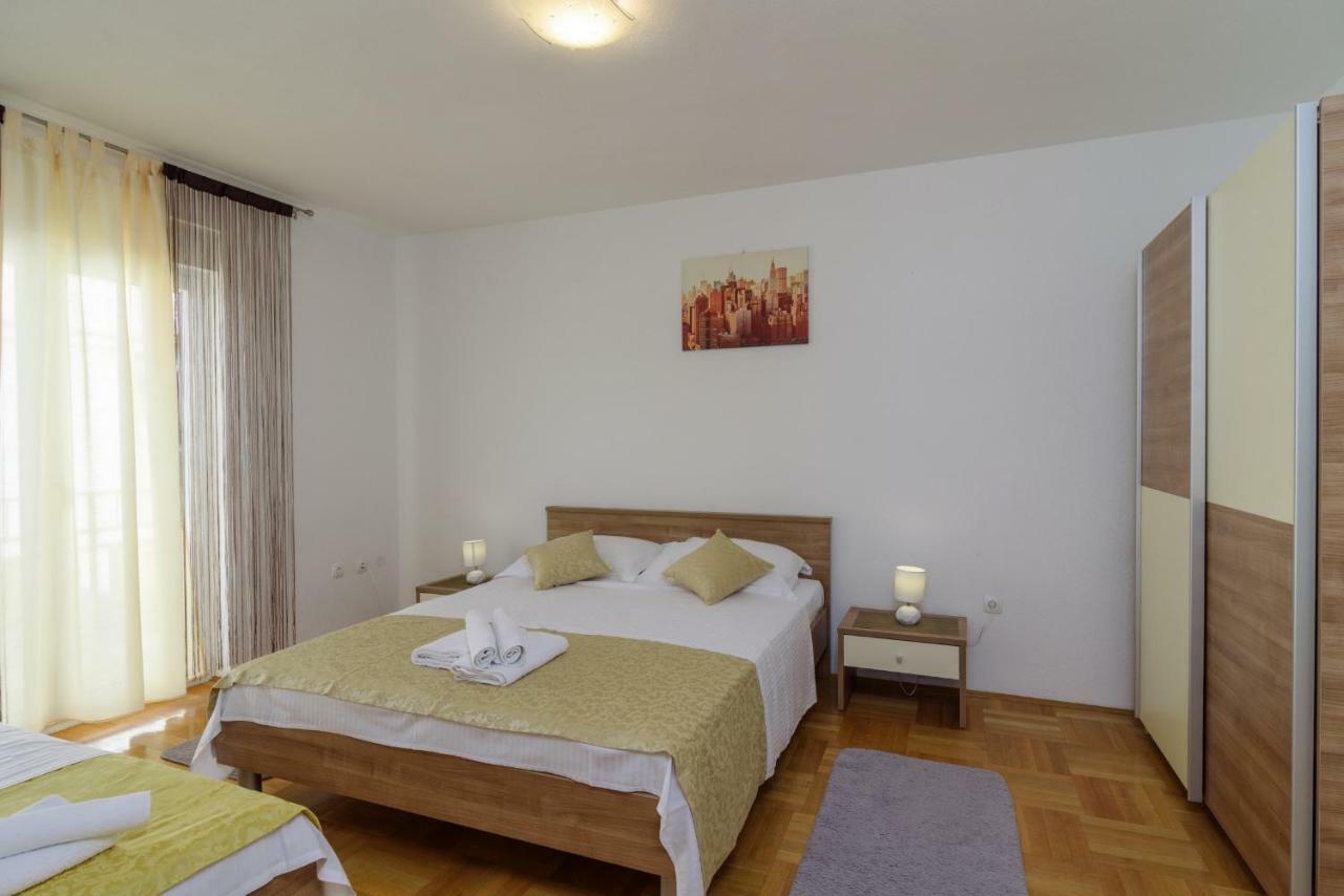 Renic Apartmani Kaštela Exteriér fotografie