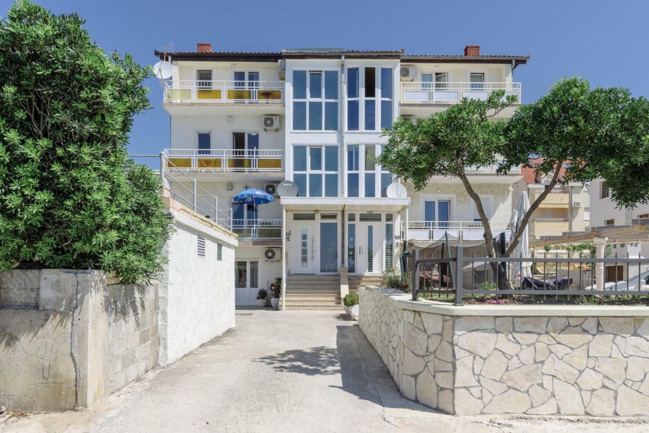 Renic Apartmani Kaštela Exteriér fotografie
